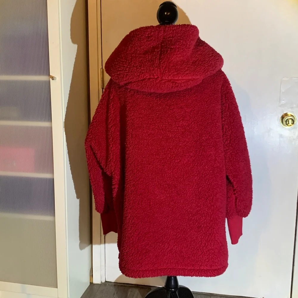 Cozy Red Hooded Fleece Coat - Picture 5 of 6